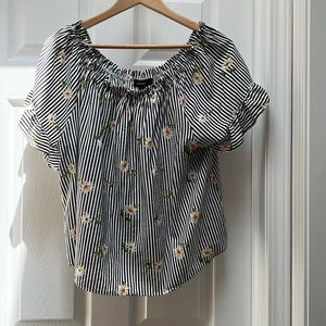 Forever 21 Black and White Striped Short-Sleeve Blouse (2X)